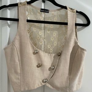 Beige vest